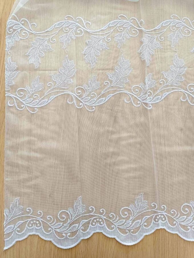 Záclona metráž V230 výška 250cm biela s výšivkou - Image 2